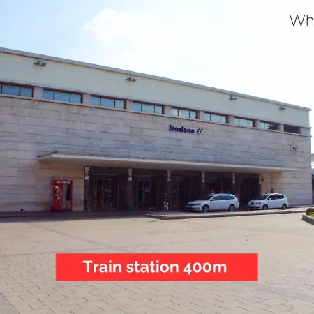 Elegante Vicino Stazione 아스티